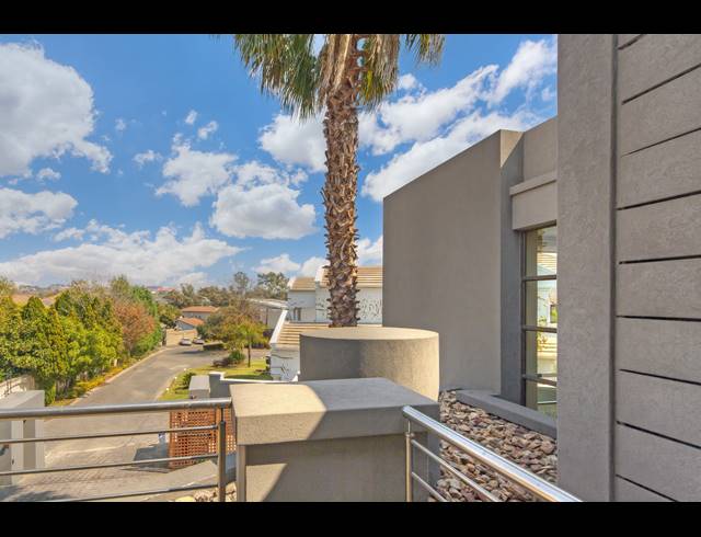 4 BEDROOM CLUSTER FOR SALE IN WOODMEAD